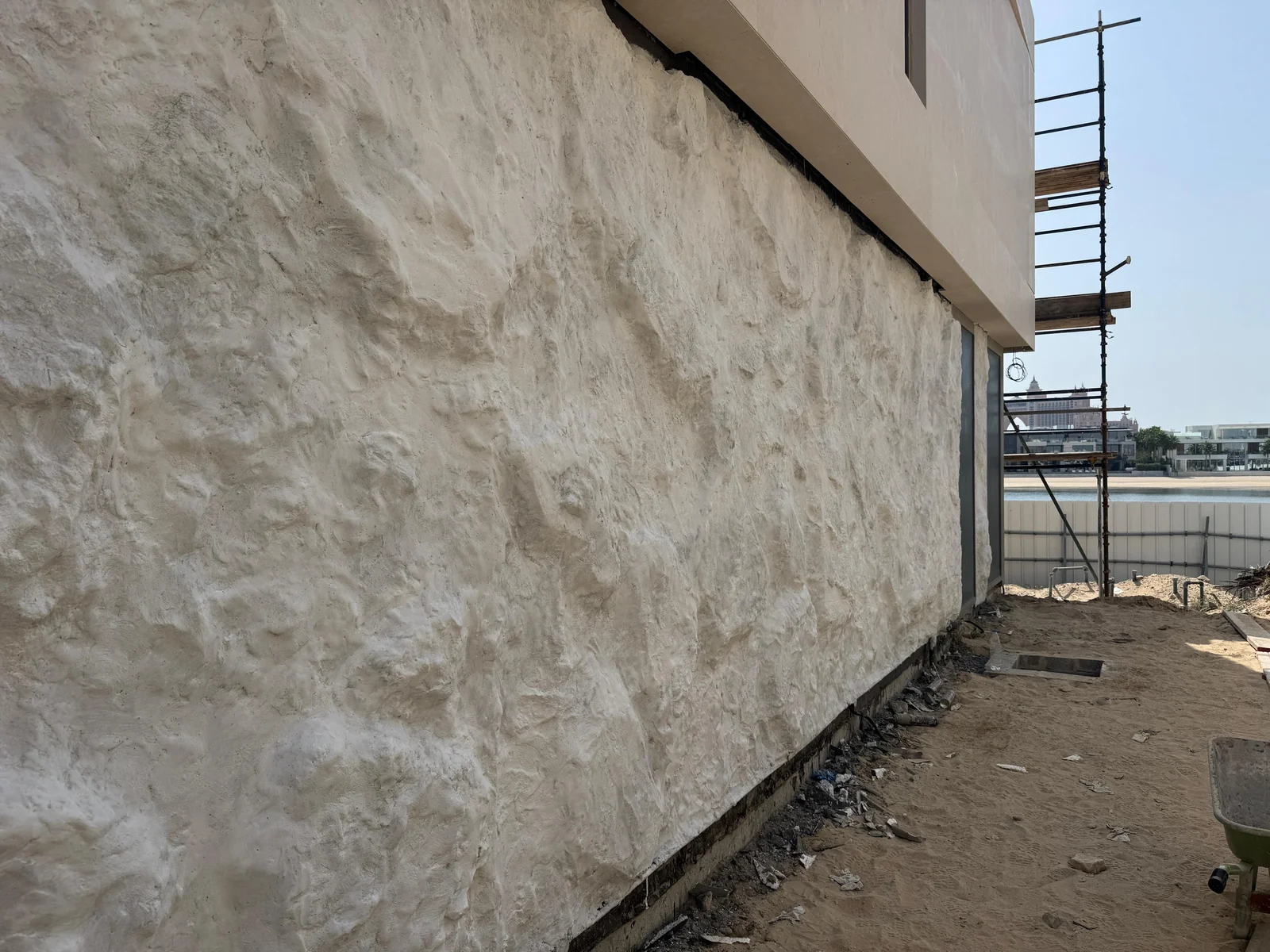 Rough rock-effect wall showing depth and irregular contours during project work